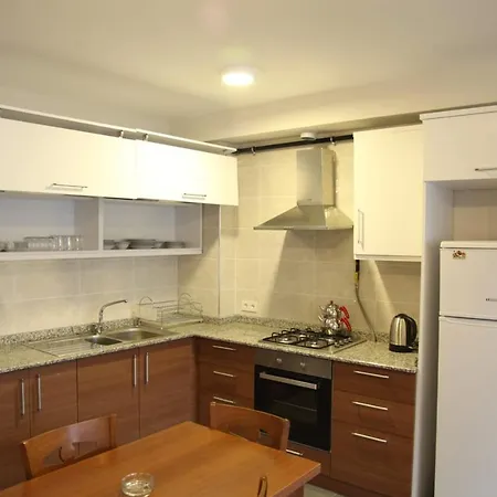 Kings World House Apartment Istanbul